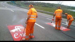 PREFORM TCG  Fahrbahnmarkierung mit vorgefertigten Thermoplastik Verkehrszeichen [upl. by Salina]