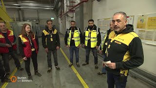 Auf Nachtschicht im DHL Paketzentrum [upl. by Aileon]