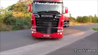 Olha o que Esse Motorista fez Scania Top [upl. by Nylirehs]