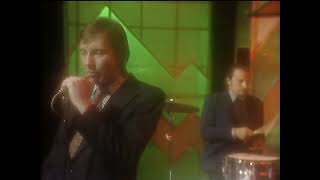 Dr Feelgood ► Milk and Alcohol ► Top of the Pops ► 19790125 [upl. by Joiner438]