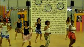 danse malgache wawa [upl. by Carboni]