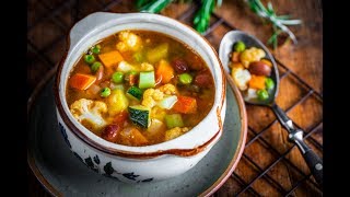 Minestrone con verdure – Buntes Suppenglück für graue Wintertage [upl. by Grefe]