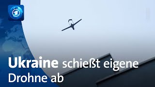 Kontrolle über Flugobjekt verloren Ukraine schießt eigene Drohne über Kiew ab [upl. by Frodine]