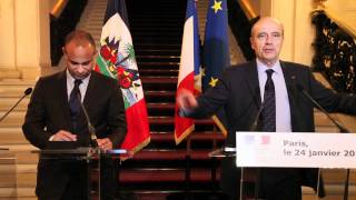 Point de Presse de Laurent Lamothe et Alain Juppé [upl. by Guillema]