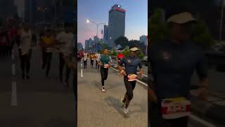 Two events along the same stretch POS Malaysia Run vs KL Duathlon running kualalumpur [upl. by Gert]