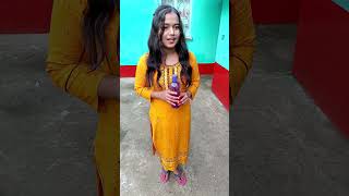 didi mujhe bag aur lunch box de dotrending funny shorts [upl. by Frasquito]