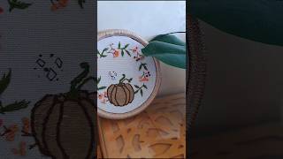 DECORATION DAUTUMNE UNIQUE EN BRODERIE embroidery thanksgiving [upl. by Jemine902]