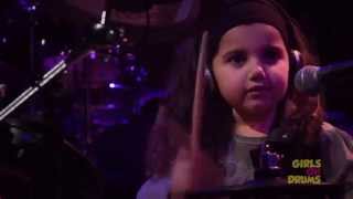 Eduarda Henklein 4 years  no Girls on drums festival tocando New Edition  Is This The End [upl. by Grannia]