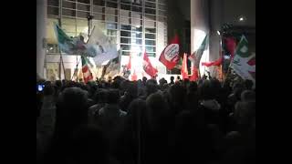 15102022 Milano A Palazzo Lombardia per chiedere dimissioni a Formigoni [upl. by Oknuj]