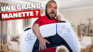 Une grande manette pour mes petites mains  😂 [upl. by Fin]