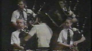 Fraser Highlanders Pipe Band  Megantic Outlaw Concert 1992  6 Waulking Songs [upl. by Ilesara]