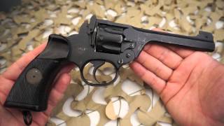 Enfield No 2 Mk 1 38 Top Break Revolver Overview  Texas Gun Blog [upl. by Eseer72]