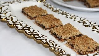 Carrés aux Dattes amp Noix  Date amp Nut Squares  حلوة التمر [upl. by Nnybor263]