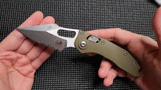 Is the HYPE REAL Microtech Stitch RamLok Manual Folder [upl. by Annelise119]