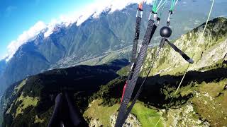 parapente en maurienne  dans le thermique 160917 [upl. by Myron]