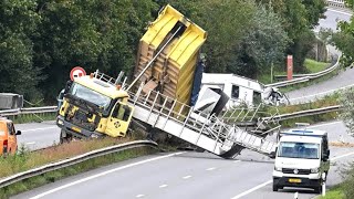 30 Extremely IDIOTS Operating Excavator Forklift amp Truck Fails  Heavy Equipment FAILS Compilation [upl. by Kleiman974]