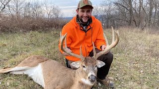 MASSIVE Iowa Whitetail  2019 Iowa Shotgun Season Day 2 [upl. by Stephenie955]