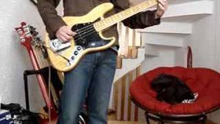 OH MY GOD Kaiser Chiefs Bass cover [upl. by Lidah303]