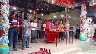 Ritual Ciapsin Hut Dewa Hiap Thian Tai Tee di Kelenteng Sui Ching Tong Palembang [upl. by Barcellona218]