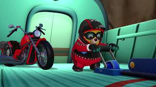 Special Agent Oso Wolfie Dotty Launch Motorcycle Rapide Moving Train Ramp Open Spill [upl. by Phelps]