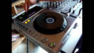 CDJ 850 Die Funktionen [upl. by Ayisan818]