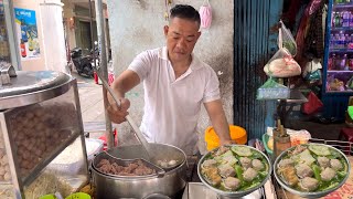 Famous Chinese Dishes on the Streets of Vietnam  Beef Ball Noodles  Must Try in Saigon [upl. by Laurentia]