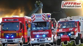 Lagerhallenbrand in Speyer am 10062017  Einsatzfahrten [upl. by Oetsira]