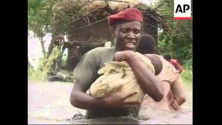 MOZAMBIQUE RESCUES FROM ZAMBEZI FLOODS [upl. by Nnywg589]