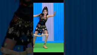 Mungda Mungda mai dil kikali funnyvideo dance shortsvideo entertainment vairalshort [upl. by Zohara]