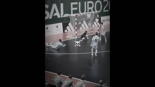 Dribles Mágicos no Futsal 🥶 [upl. by Etnohc]