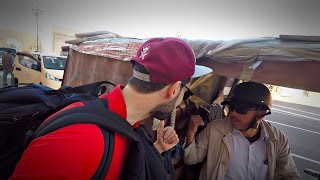 COURSE DINGUE DE TUKTUK   AVENTURE AU MAROC  VLOG3 MARRAKECHAGADIR [upl. by Ariaet]