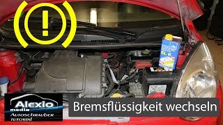 🔧Bremsflüssigkeitswechsel beim Citroën C1Toyota Aygo Peugeot 107  changing the brake fluid HD [upl. by Yenaiv]