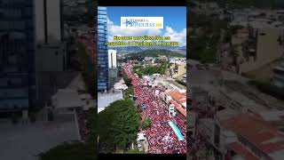 Enorme movilización en respaldo a Presidenta Xiomara Castro en Tegucigalpa [upl. by Yenttihw35]