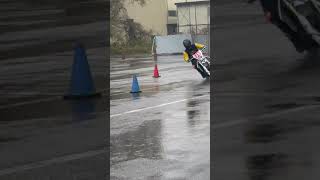 DRZ400SMMoto Gymkhana Japan in Rain Amazing Ride by Rank A Rider Mr Hayakawa Shorts drz [upl. by Elyrehc]