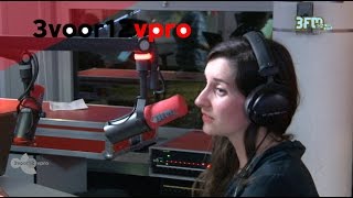 Eefje de Visser vind zichzelf soms iets te expliciet  Live  3voor12 Radio [upl. by Ohce775]