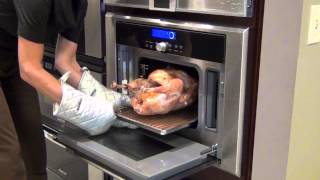 Cooking a Turkey in a Thermador Steam Oven BAC Appliance Denver Showroom [upl. by Cindi]