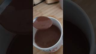 La meilleure recette du chocolat chaud onctueux pourtoi christmas chocolate shortvideo [upl. by Quin]