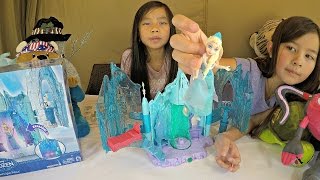 Disney Frozen Magical Lights Palace With Queen Elsa amp Olaf Mini Figures We Show Night amp Day Display [upl. by Edwin]