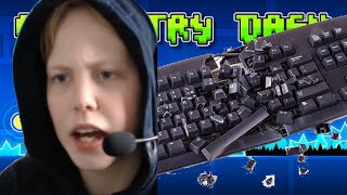 MY SPACEBAR BROKE WHEN PLAYING GEOMETRY DASH [upl. by Waneta]