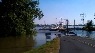 Baton Rouge Levee Before Morganza Spillway was opened [upl. by Kaleena]