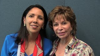 Isabel Allende conversa con Paula Molina [upl. by Enyehc]