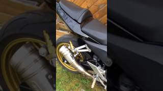 Kawasaki z750 2006 Sound [upl. by Annohsat]