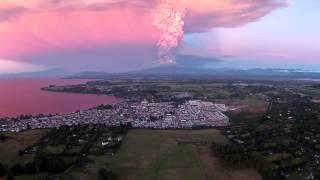 Erupción Volcán Calbuco Abril 2015 [upl. by Enirod]