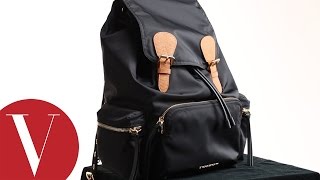 BURBERRY Rucksack 後背包｜每週包款 It Bag ｜Vogue Taiwan [upl. by Ayala]