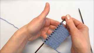 Rechte Maschen stricken  Knit Stitch  Stricken lernen  Learn how to knit [upl. by Leis100]