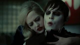 Cuando la toxica quiere volver contigo Johnny Depp en sombras tenebrosas Dark shadows [upl. by Popper]