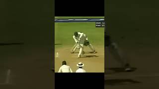 Saqlain bowling vs india  Saqlain Mushtaq bowling cricket pakistancricket cricketlover [upl. by Conti]