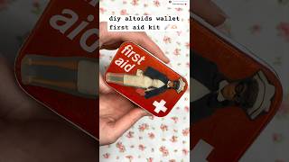 DIY Altoids Wallet 💕 First Aid Kit 🏥 diy diygift minimakeup [upl. by Kevyn]