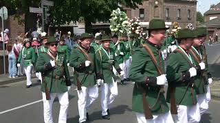 Schützenfestin GVNeukirchen Das Jägercorps und die Hubertusschützen ziehen auf [upl. by Imelda]