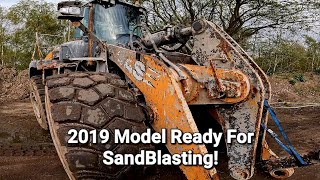 Sandblasting Heavy Equipment 2019 Case 1021G [upl. by Ellennoj644]